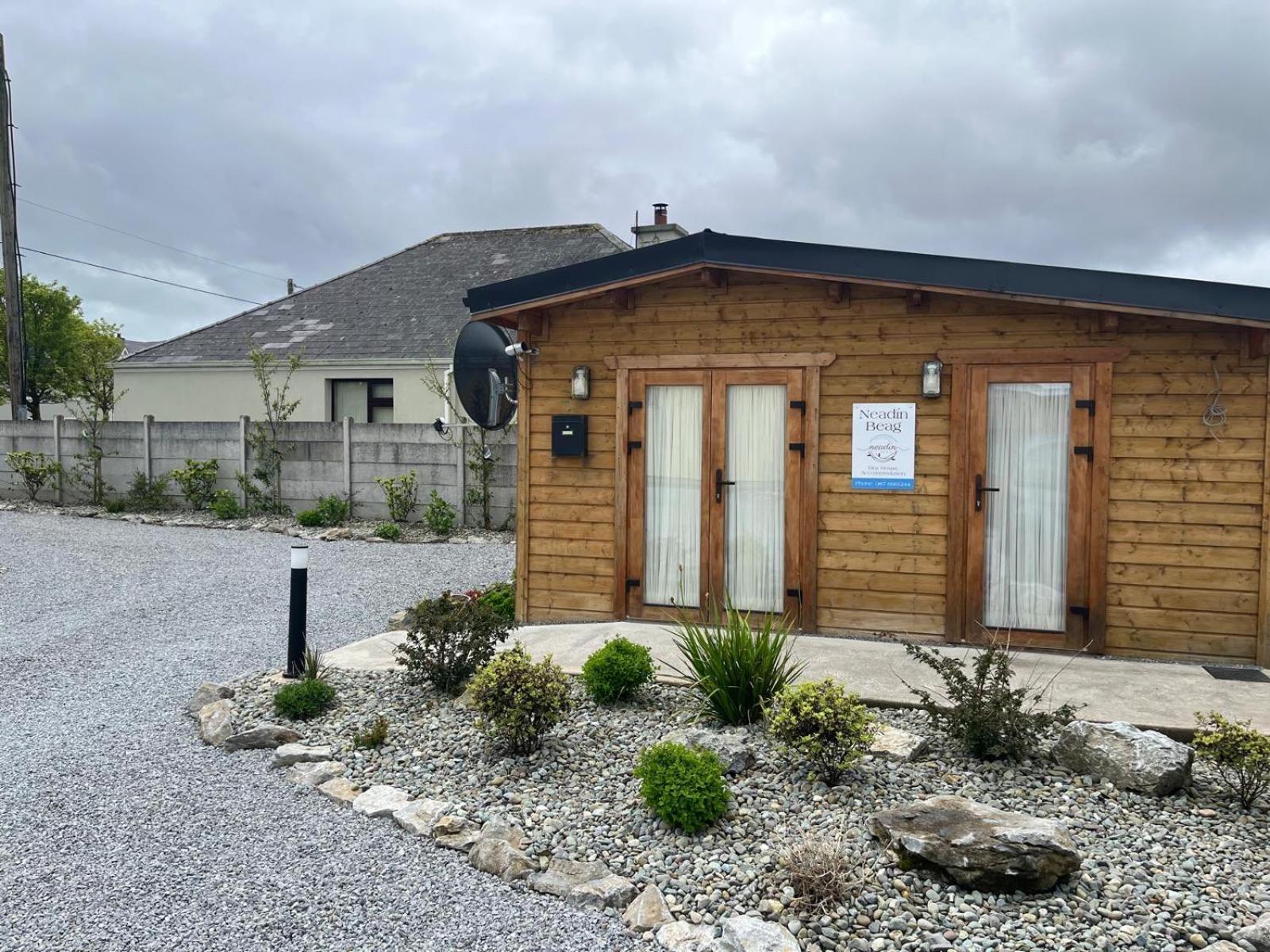 Neadin Beag * Tralee